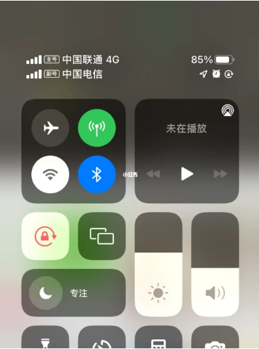 新平苹果手机维修分享iPhone双卡信号解决办法 